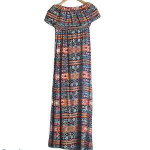 Love..any maxi dress off shoulders